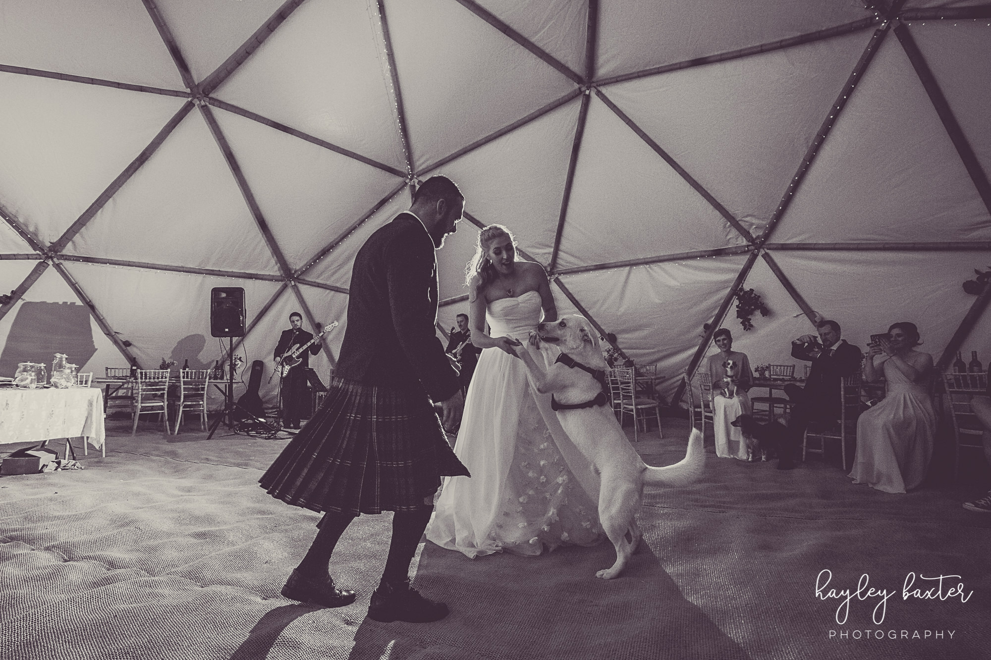 edinburgh wedding photographer