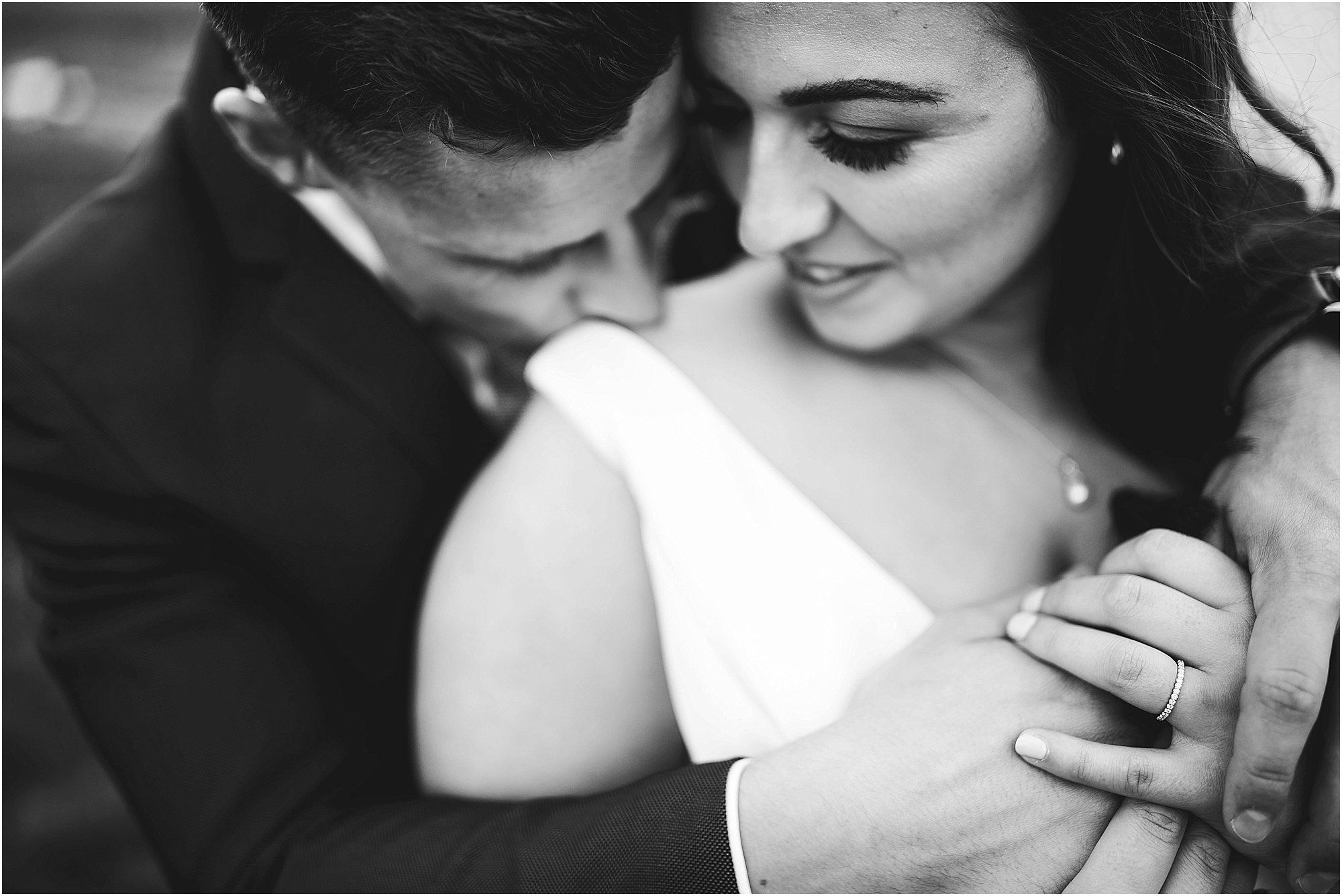 relaxed wedding photographer