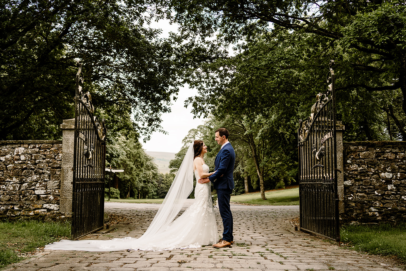 North Yorkshire wedding photographer