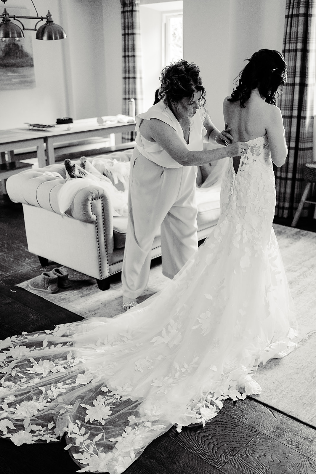 the saddle rooms wedding