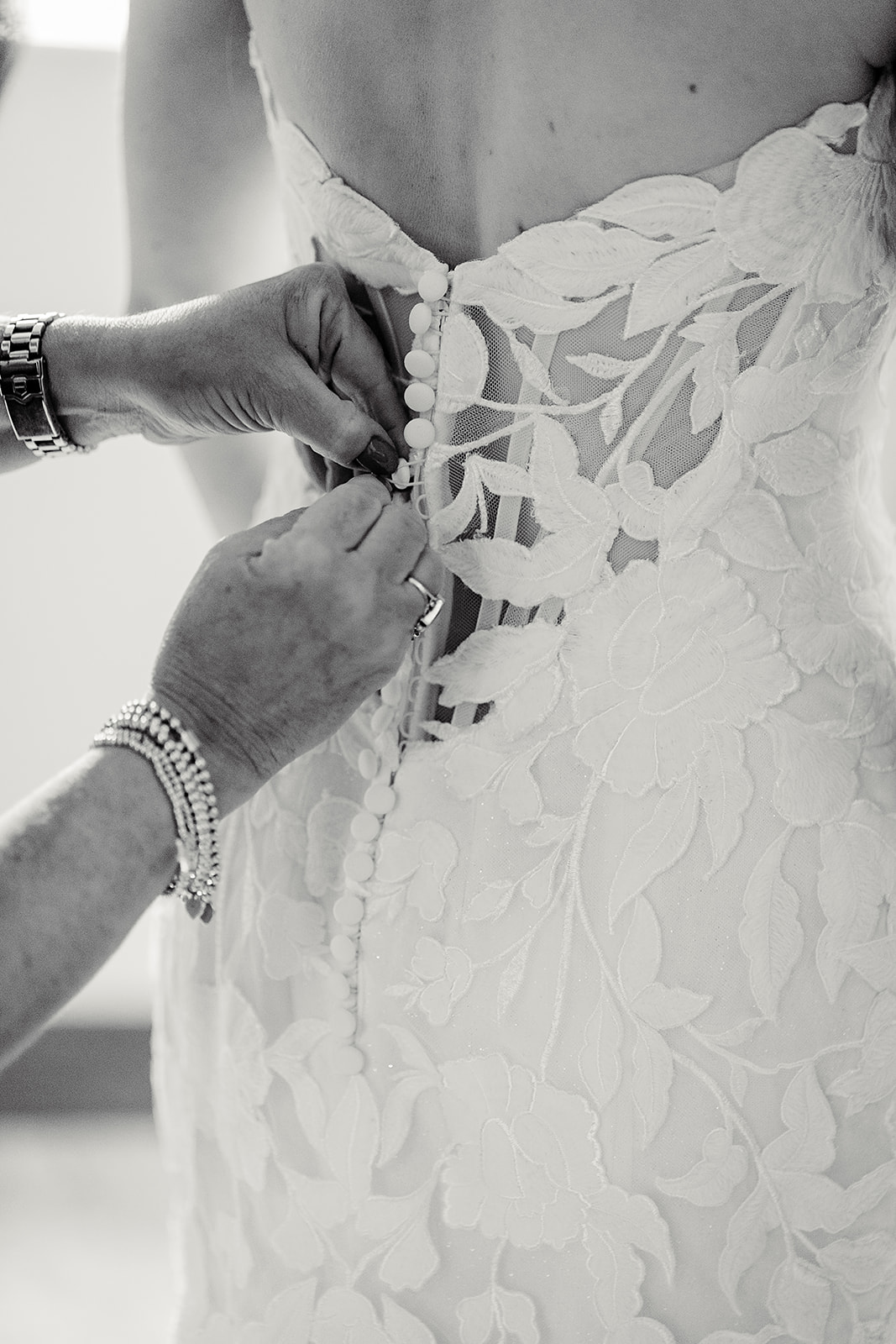 the saddle rooms wedding