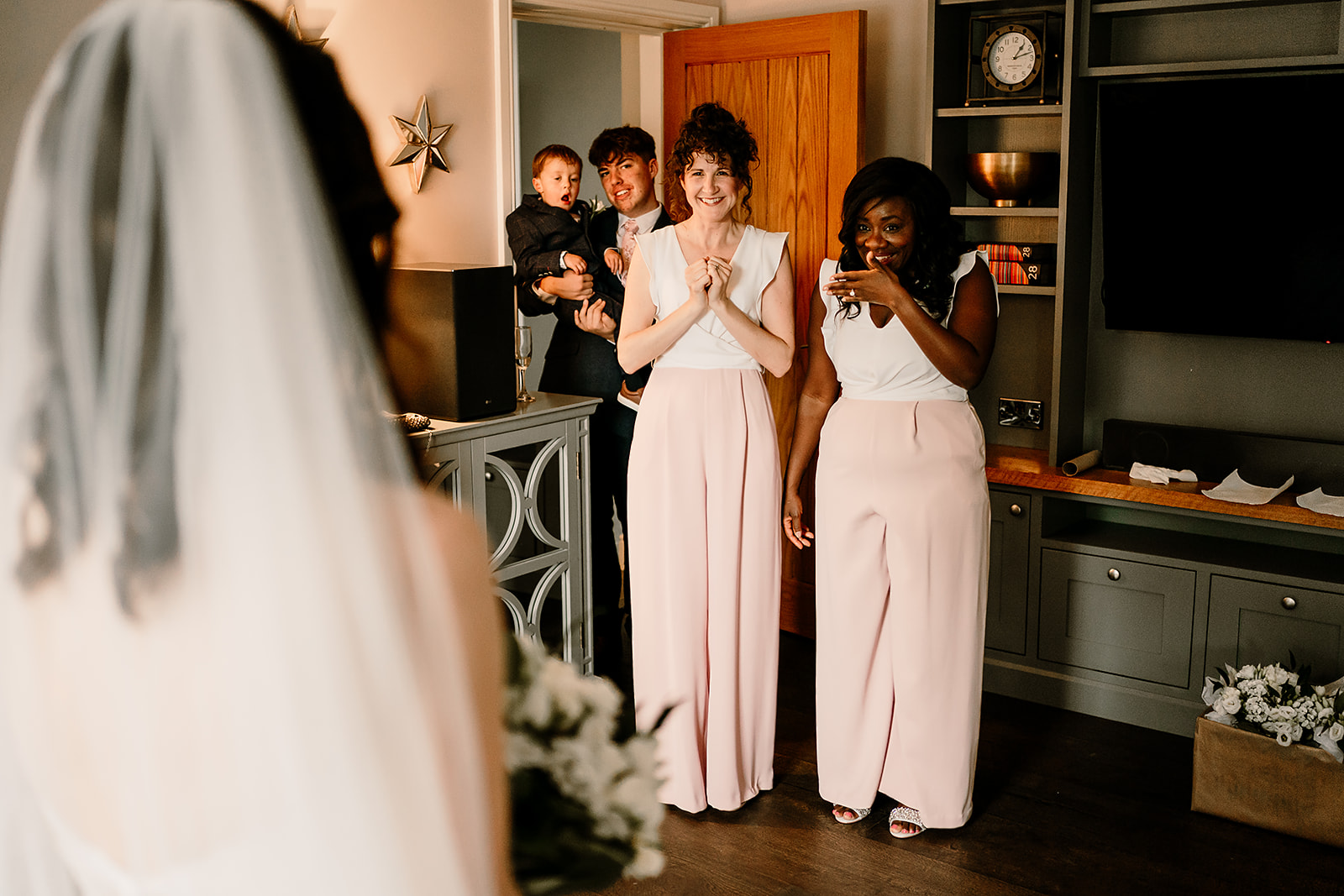the saddle rooms wedding