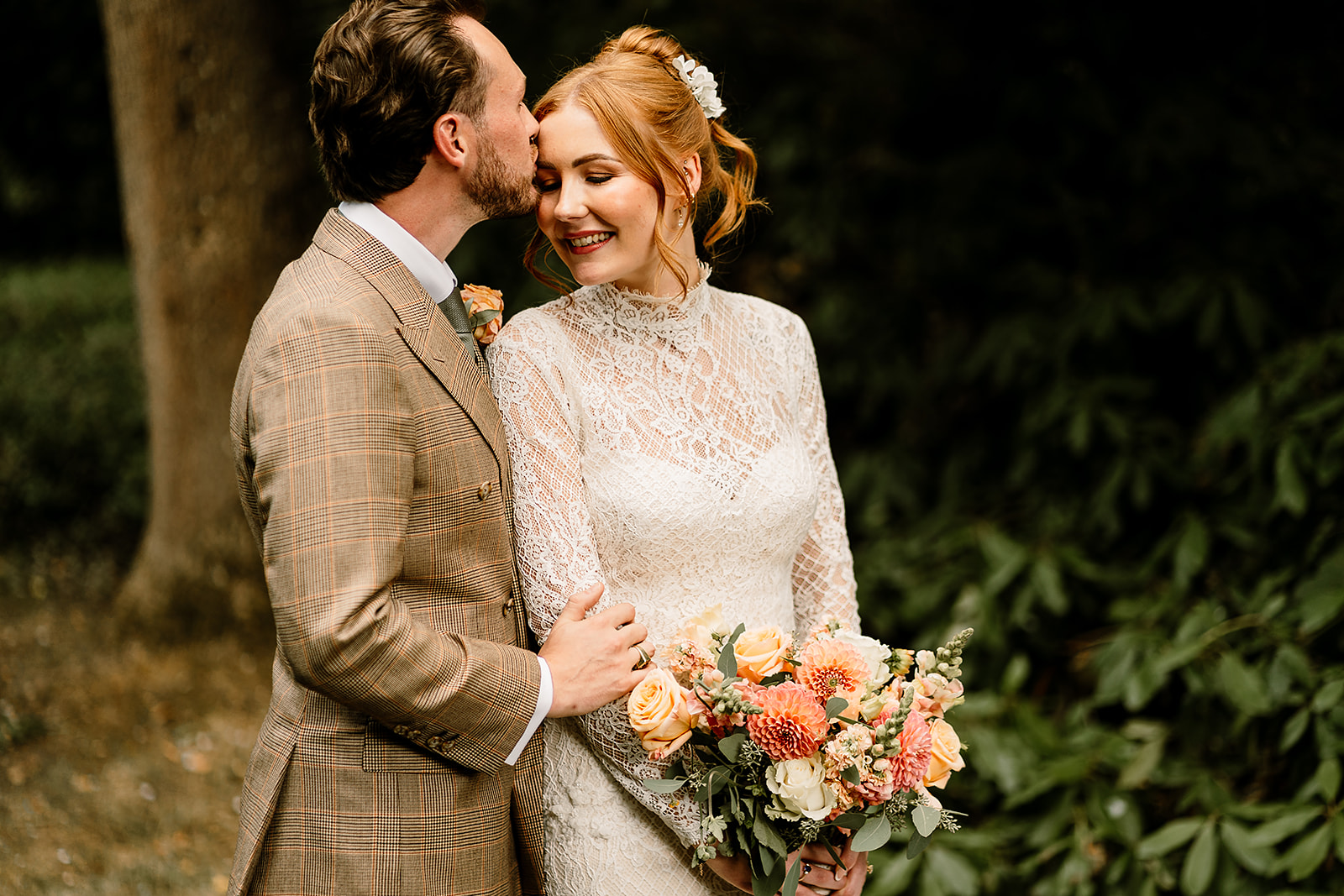 relaxed bride & groom portraits at the woodman inn huddersfield