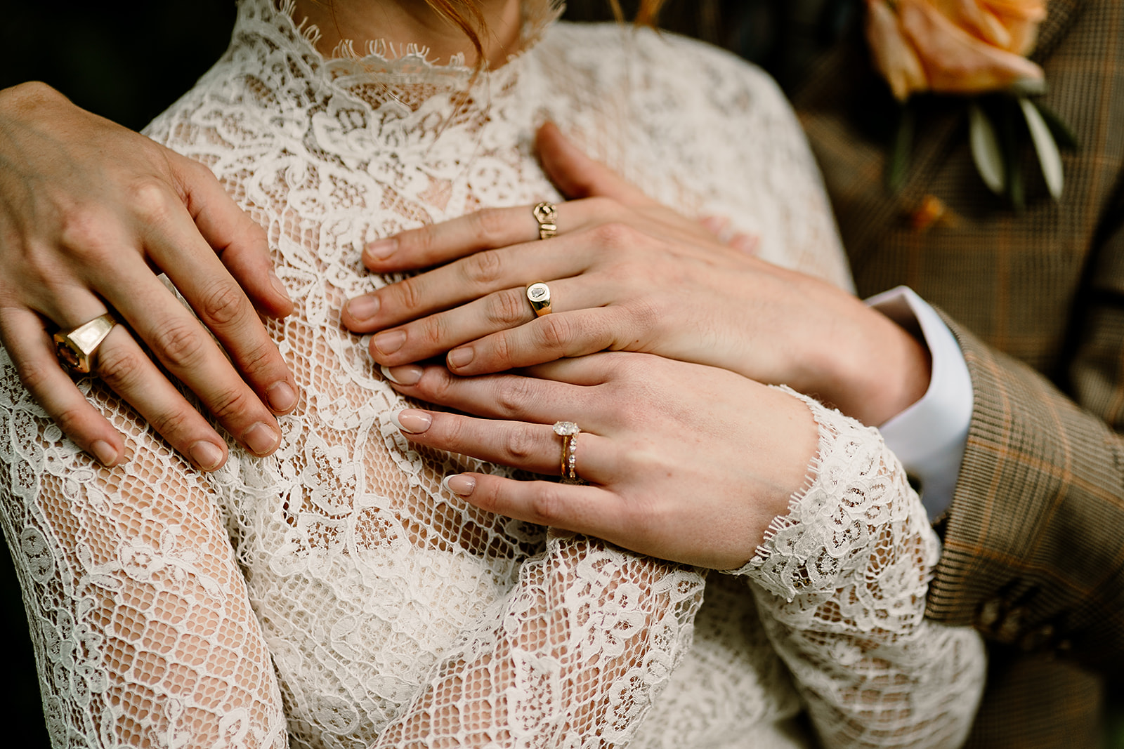 relaxed bride & groom portraits