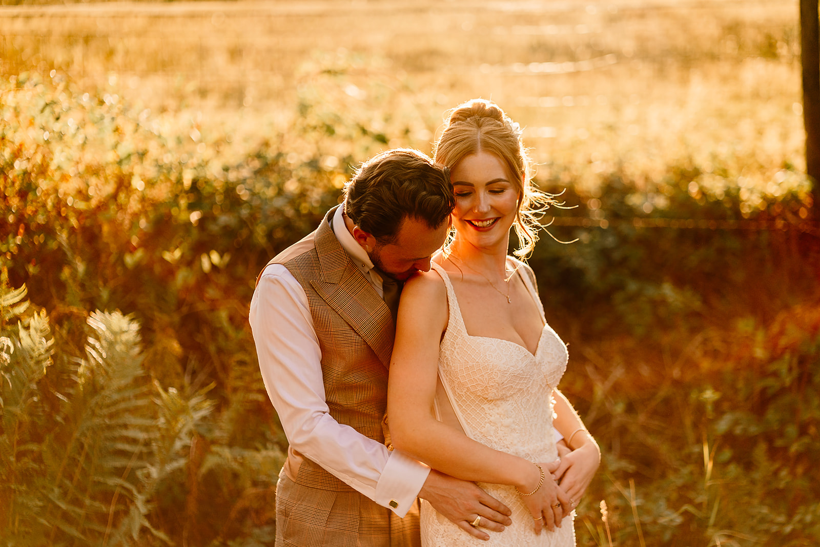 bride & groom at golden hour