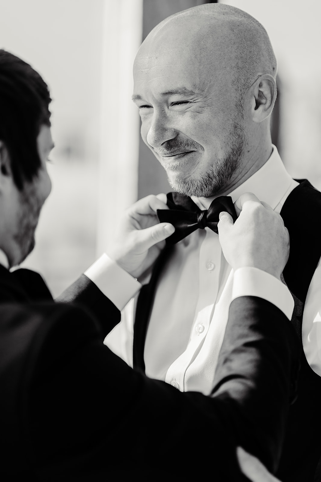 A collection of relaxed wedding images from Jessica and Luke's elegant black tie wedding at The Oakwood at Ryther, captured by Yorkshire wedding photographer Hayley Baxter Photography.